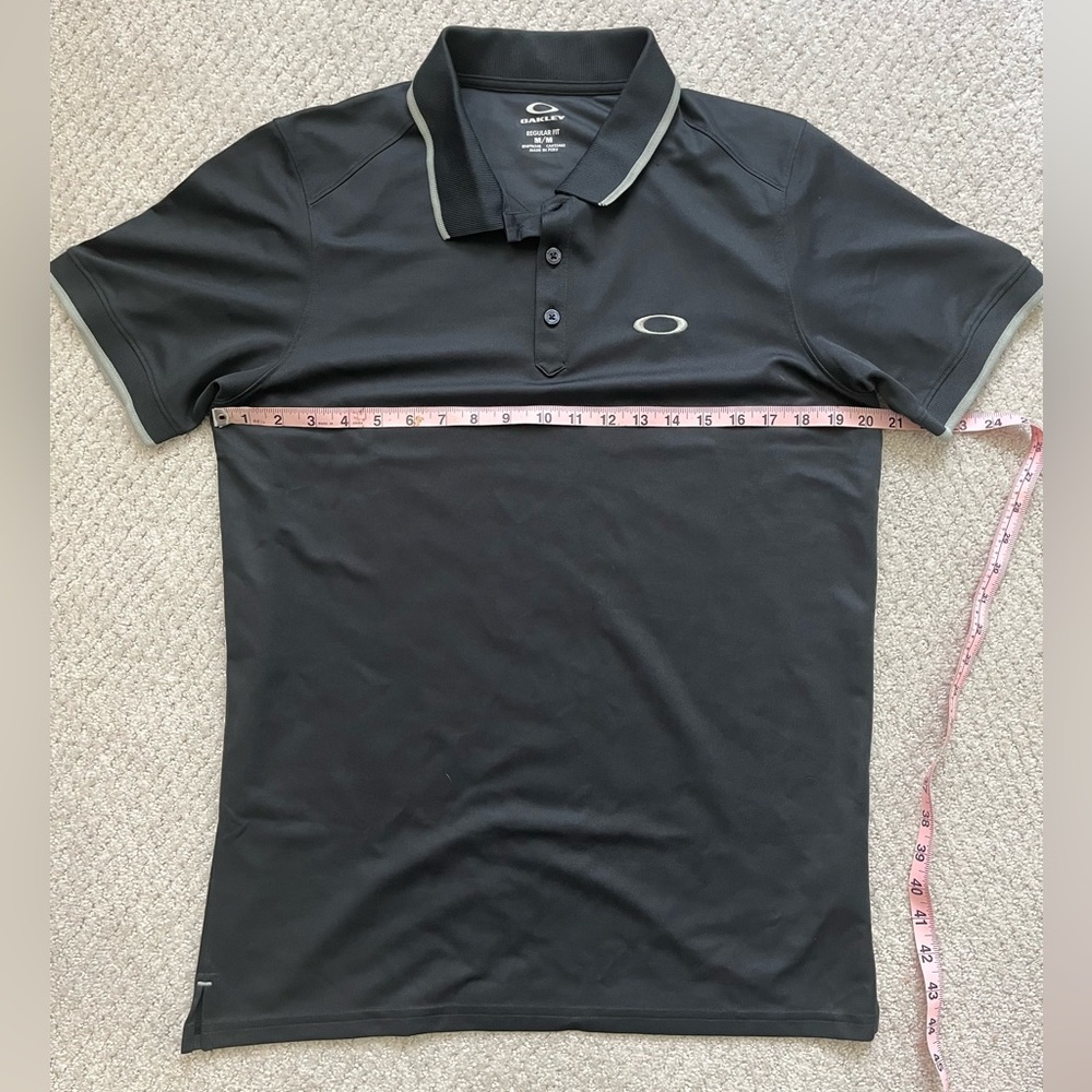 Oakley Men‘s Golf/Tennis Dry-Fit Hydrolix Shirt Size Medium